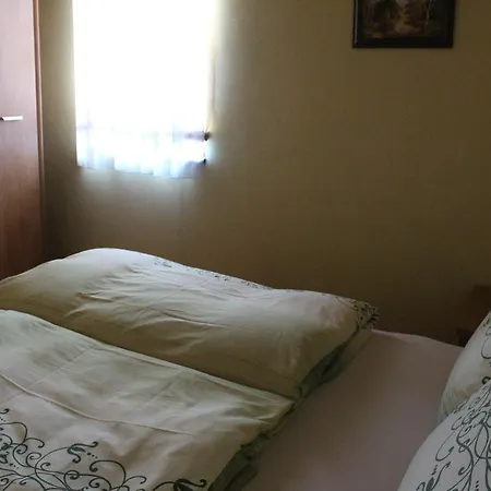 Privat Pri Hradbach Apartment Levoca Room photo