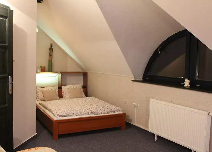 Privat Pri Hradbach